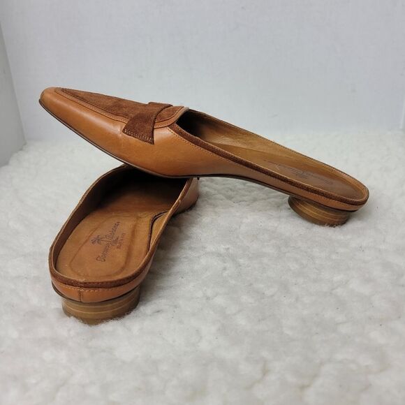 Tommy Bahama Women's Size 7 Mule Shoes Point Toe Brown Leather Suede - Picture 6 of 11